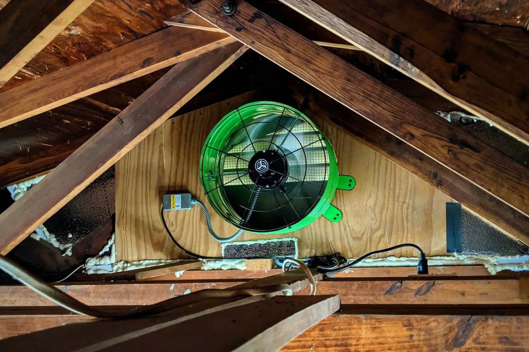 The Benefits of Installing an Attic Fan in Richmond, VA: Improving Home Comfort